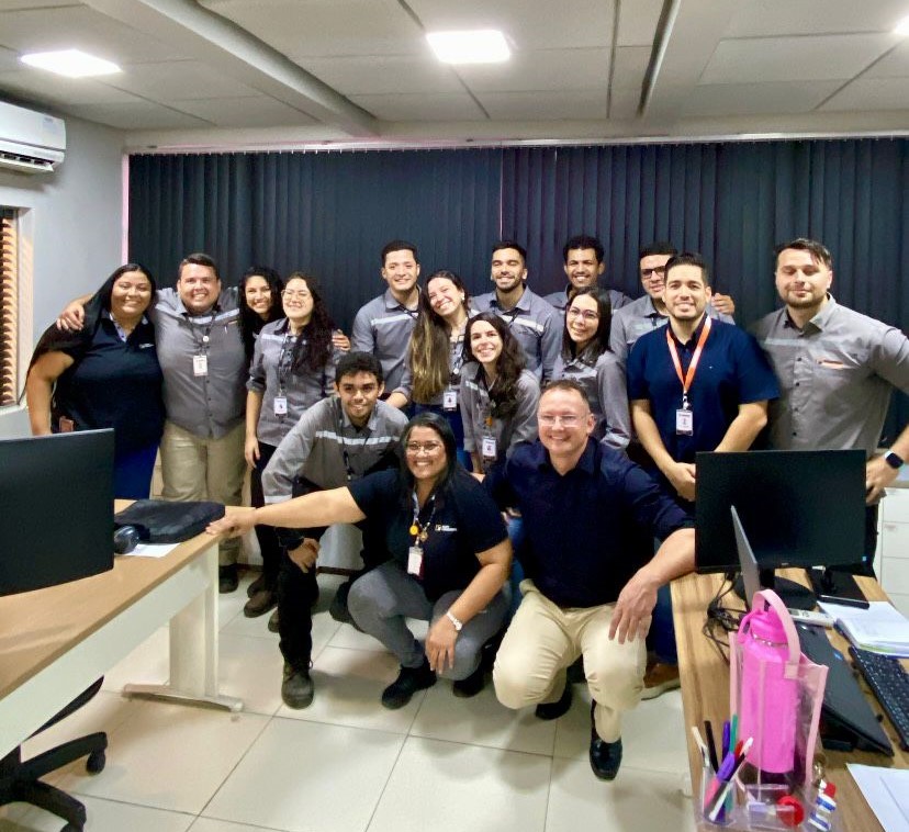 Fornecedora Engelog recebe dupla certificação